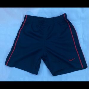 Nike black and red kids shorts (Like New)
